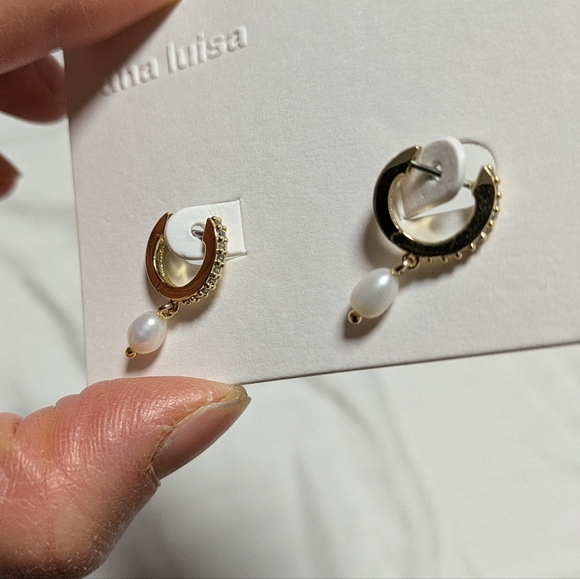 Ana Luisa Rachel Pearl Drop Hoops - Picture 3 of 6